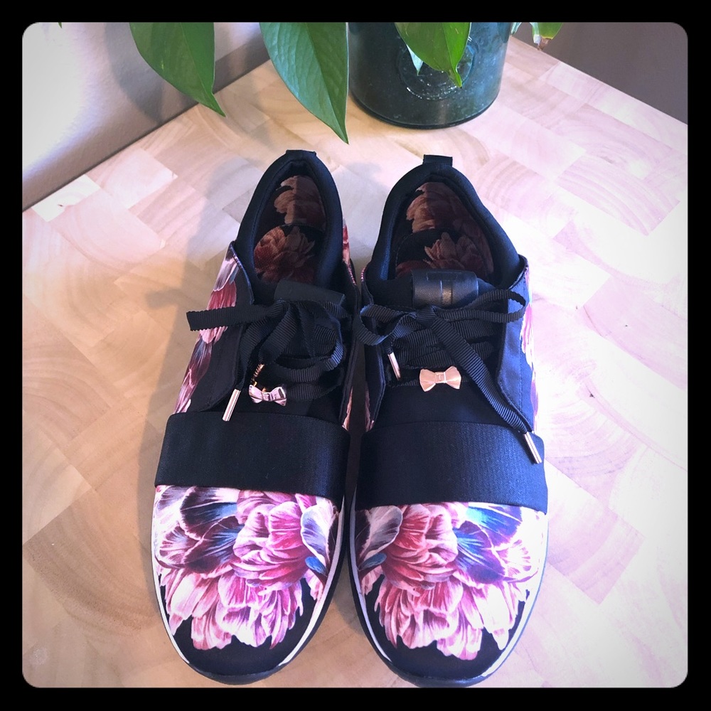 Ted Baker London Floral & Rose Gold Sneakers